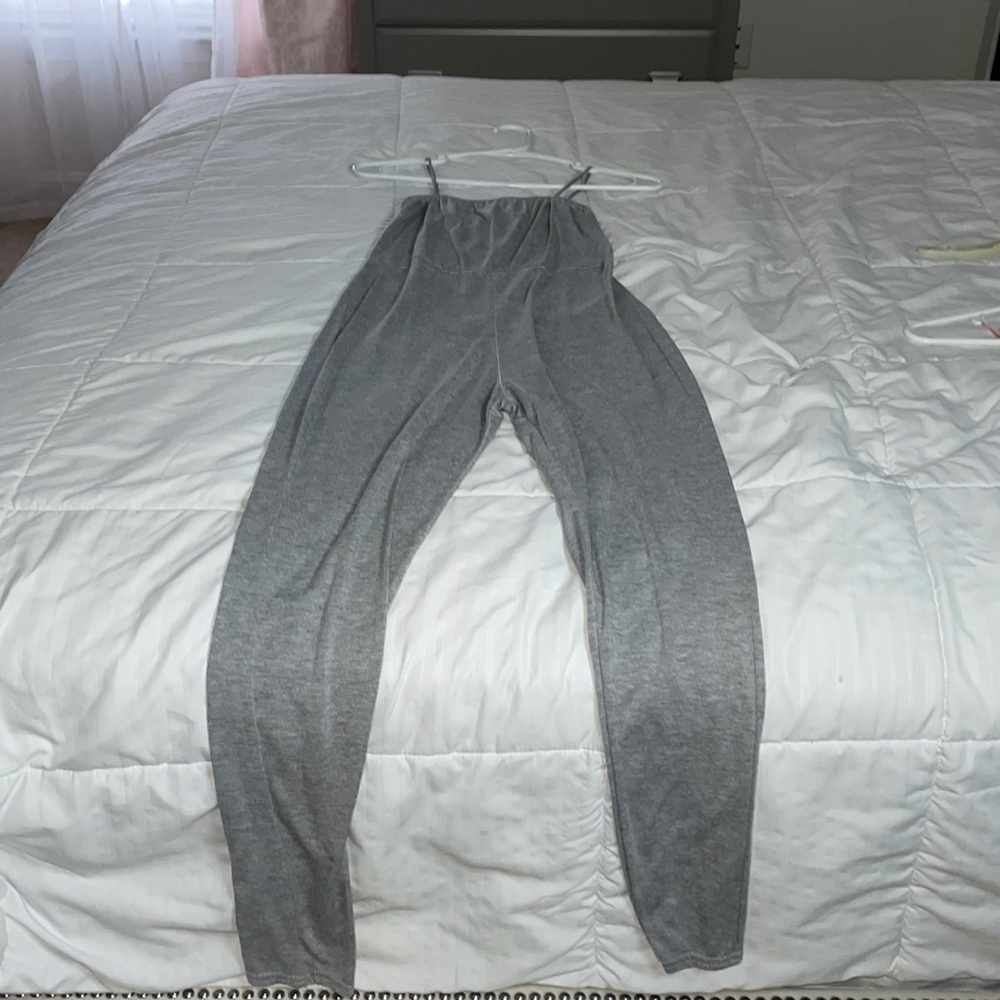 Prettylittlething Grey Jumper